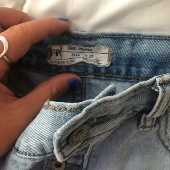 free people denim shorts - Picture 3 of 3